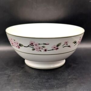Martha Stewart Essentials MSE Hydrangea Footed 8" Vegetable Serving Bowl